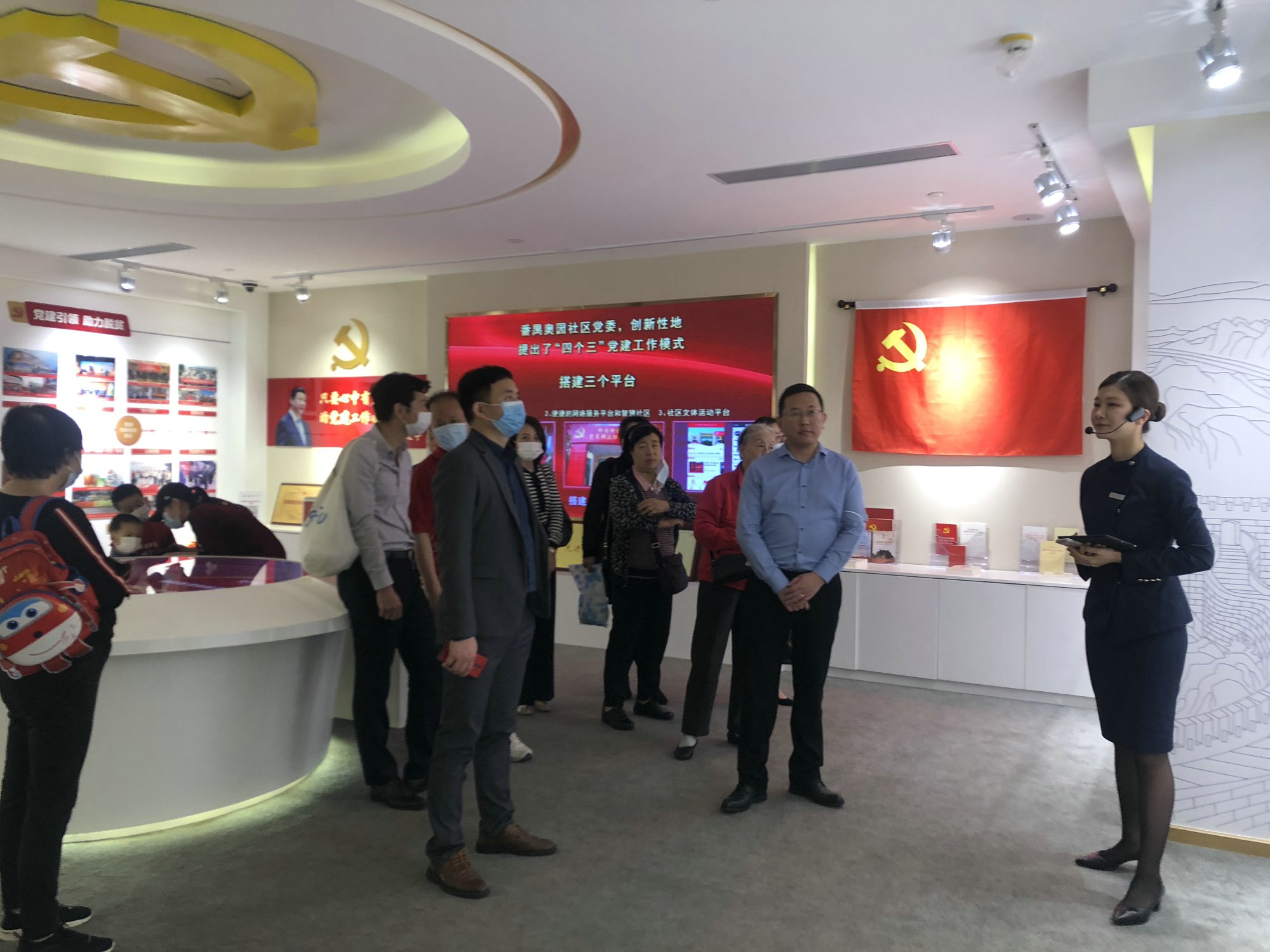 http://www.szhxinv.cn/images/admin/upload/20210422/7ad6f4a8325bbca15df660e62d1d5857.jpg